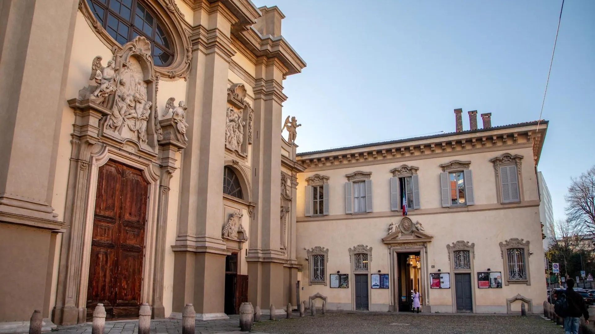 Guest house Daplace - Corso Monforte Suites Milan